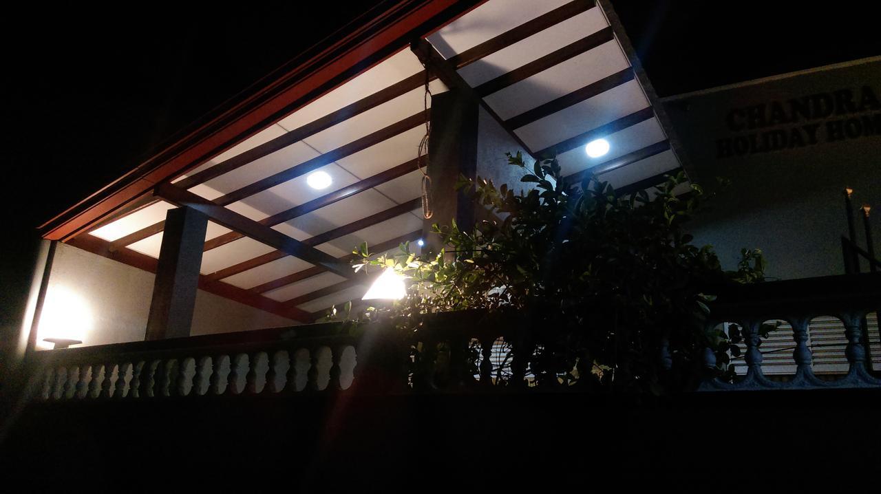 Chandra Holiday Home ดิคเวลลา ภายนอก รูปภาพ