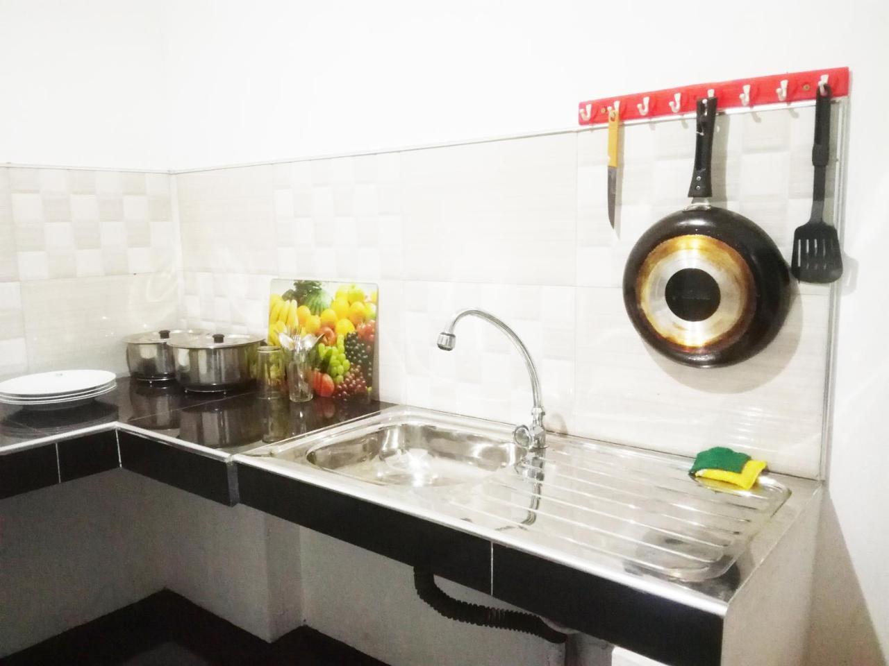Chandra Holiday Home ดิคเวลลา ภายนอก รูปภาพ